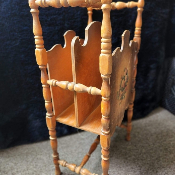 Wooden Magazine Rack - Picture 2 of 3